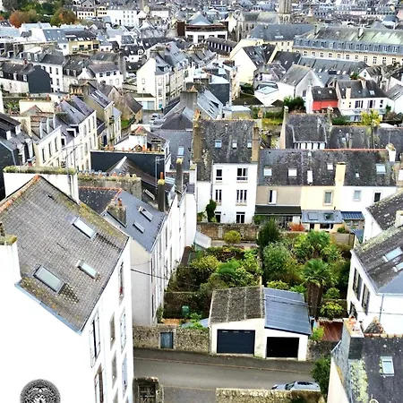 Apartment - La Delos - Jacuzzi 2 Places - Centre A Pied - Lit Queen Size - Parking Privee - Wifi - Center Within Walking Distance - Quimper